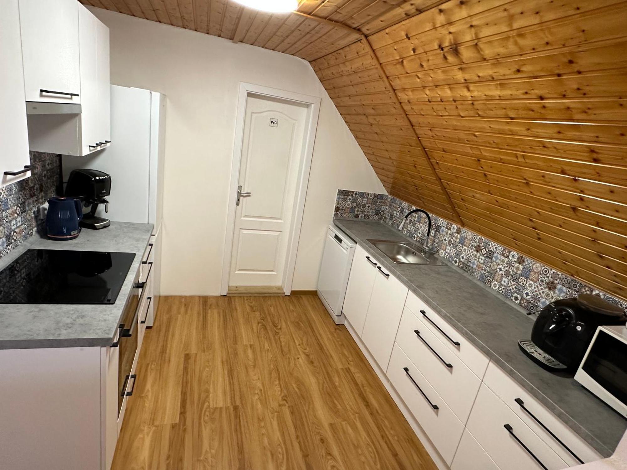 Apartman Jako U Babicky Tisá Екстериор снимка